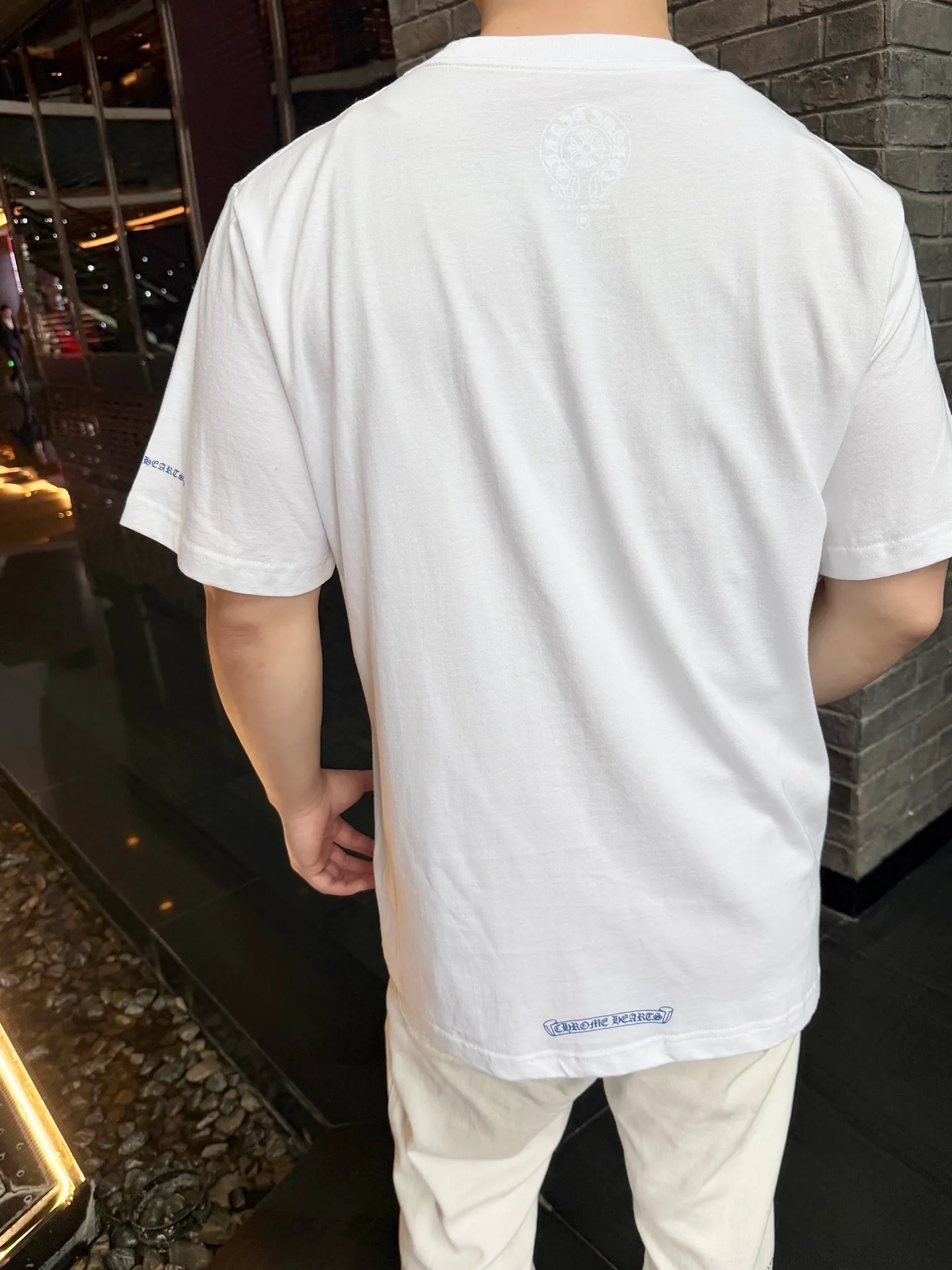 【 】 Chrome Hearts T